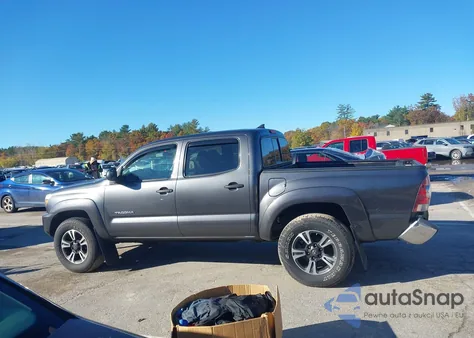 2015 Toyota Tacoma Base V6 z USA, uszkodzony, nr VIN 3TMLU4EN5FM197170